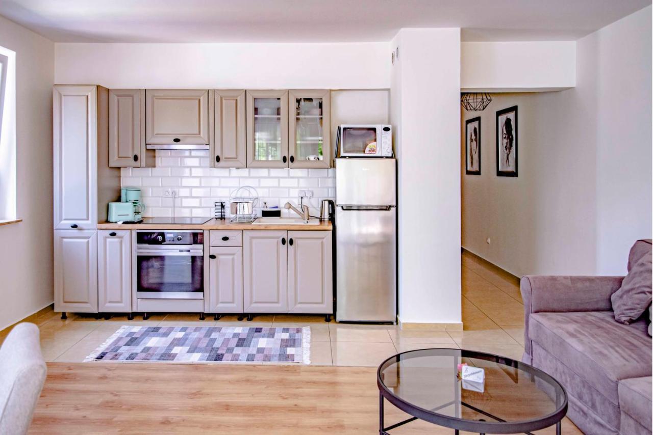 Apartamenty Kornel Pobierowo Buitenkant foto