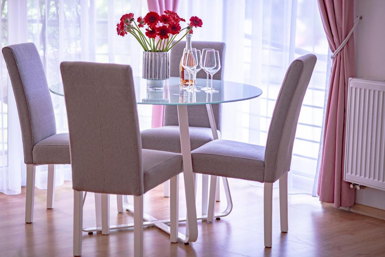 Apartamenty Kornel Pobierowo Buitenkant foto