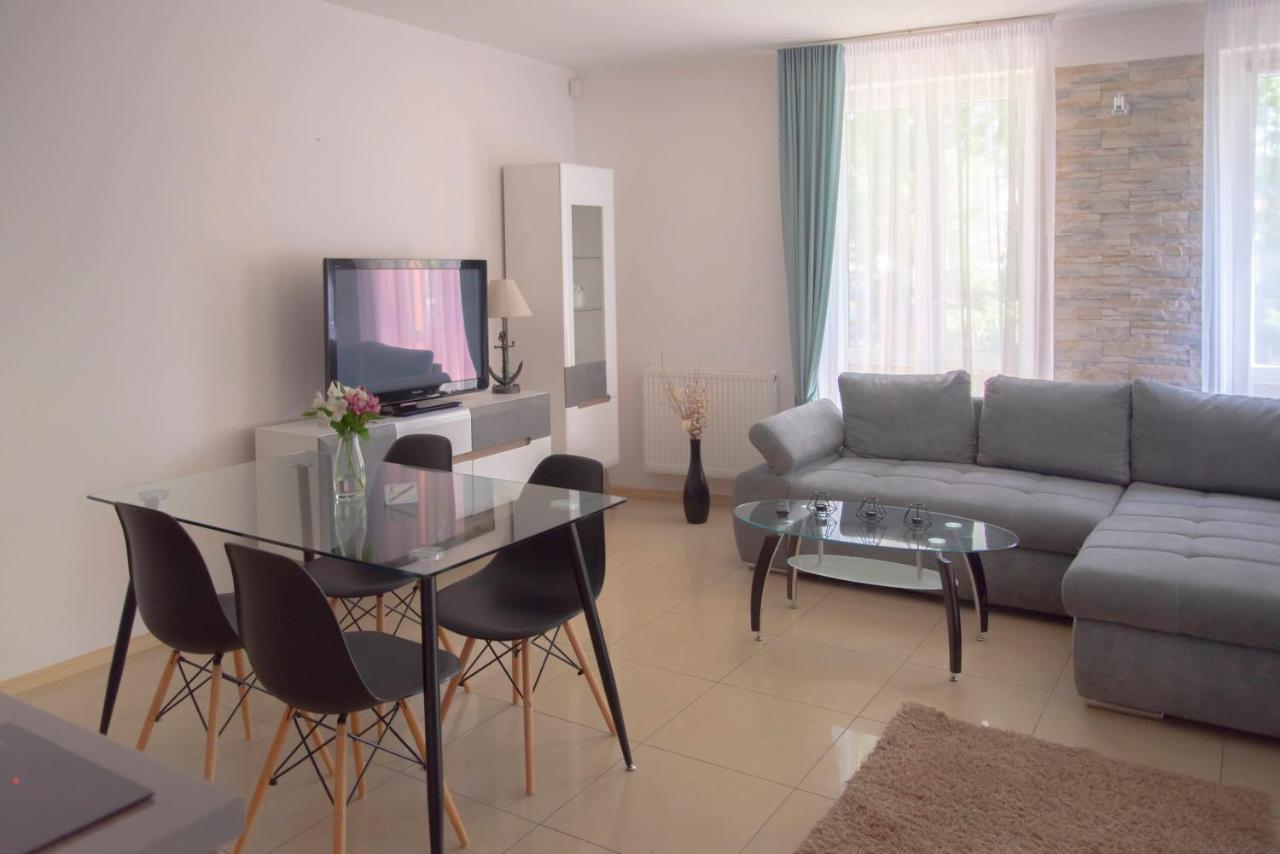 Apartamenty Kornel Pobierowo Buitenkant foto