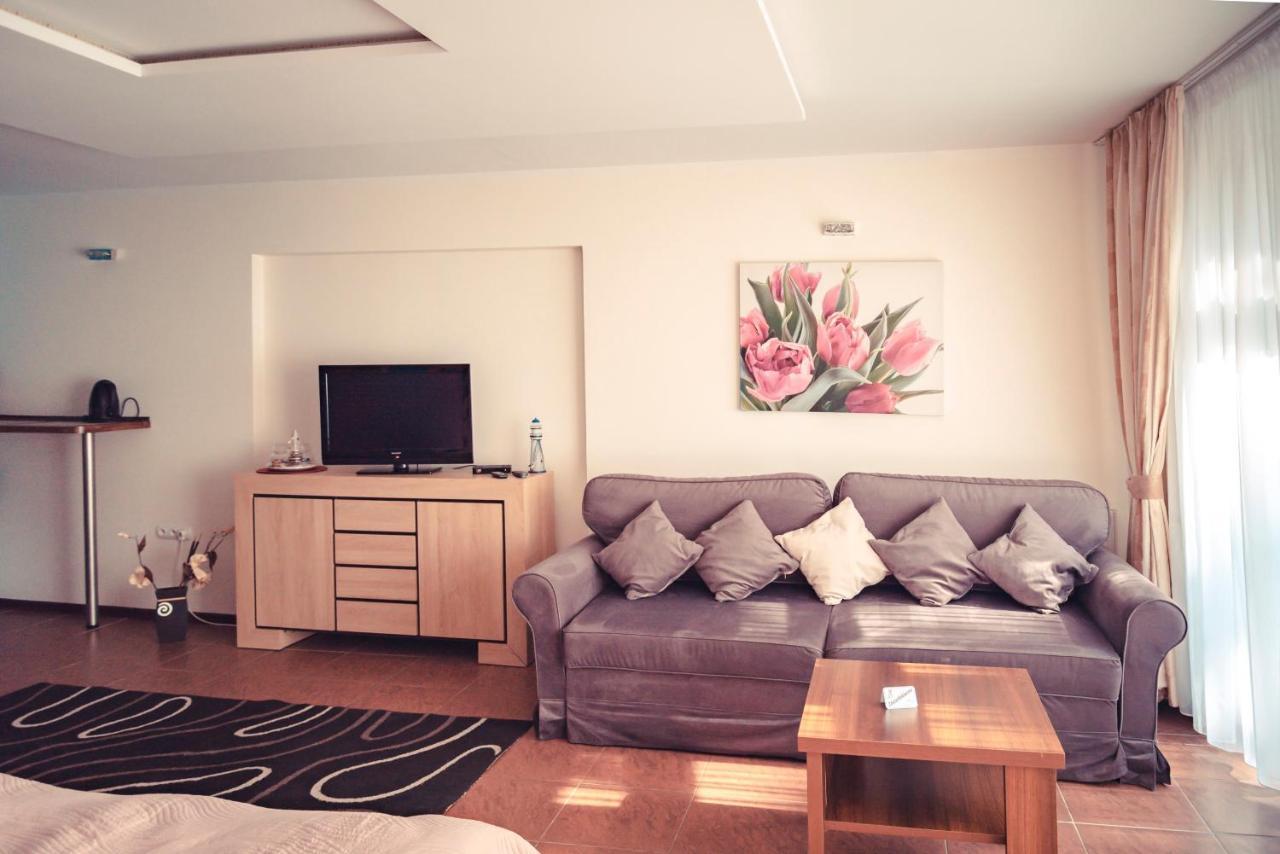 Apartamenty Kornel Pobierowo Buitenkant foto
